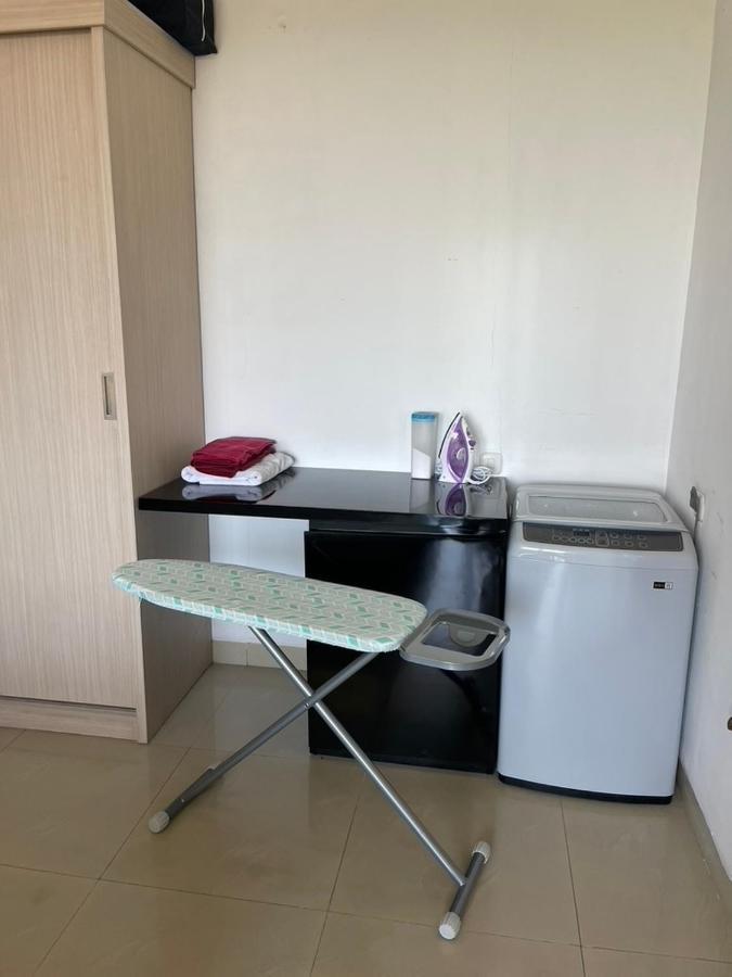 Stylish 2 Bedroom Penthouse Apt, Newly Refreshed, 50 Mbps, Pool, Gym, Resto Кута Екстер'єр фото